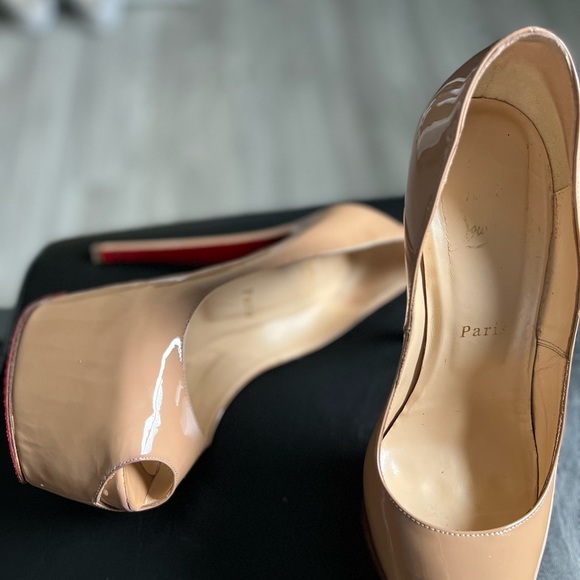 AUTHENTIC Christian Louboutin Highness 160 Nude Patent - Picture 3 of 7